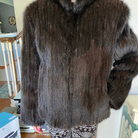 COPY - Vintage Dark Ranch Mink Fur Jacket - Picture 7 of 11